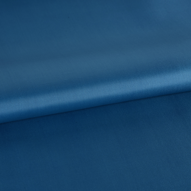 پارچه تافته پلی استر 210T